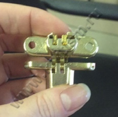 2 петли для утопленных столов 737, 747, 757