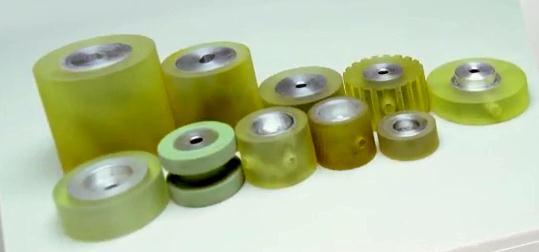 Пуллер MTT для прямострочных машин с компьютеризованным и механическим управлением.