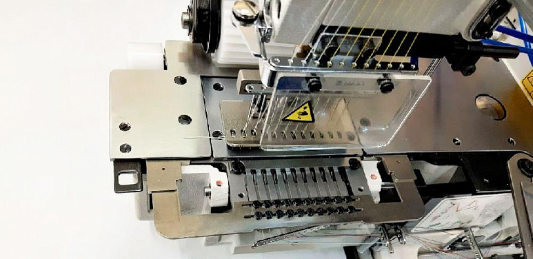 Автоматическое устройство обрезки цепочки нитей пневматического типа