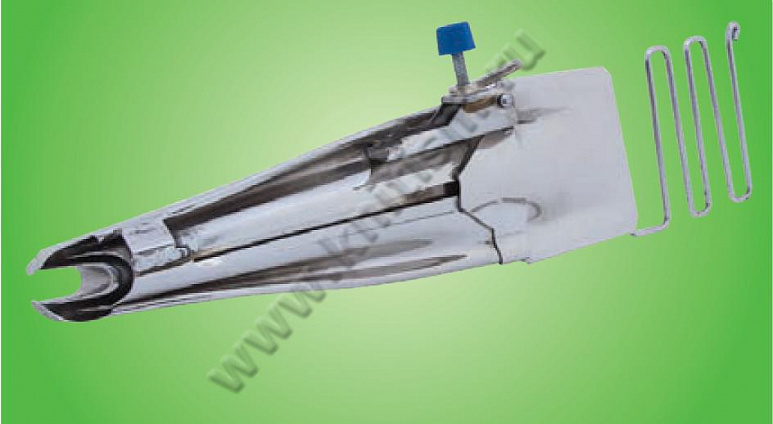 Окантователь в 4 сложения с прокладыванием эластичной тесьмы (резинки) на плоскошовной машине с вырезом в платформе T146 SURUCU