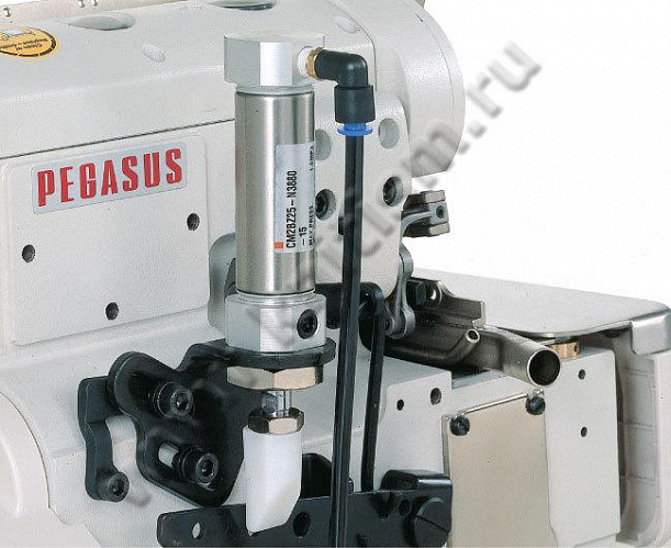 Устройство автоматического подъема лапки оверлока PL