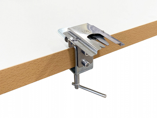 Приспособление для вдевания бегунка в молнию Sewparts SP-Z2