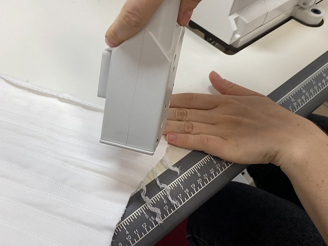 Устройство для обрезки остатков нитей на готовом изделии Sewparts SP-TR1