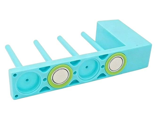 Органайзер магнитный для шпулей с четырьмя стойками. Sewparts SP-SR4