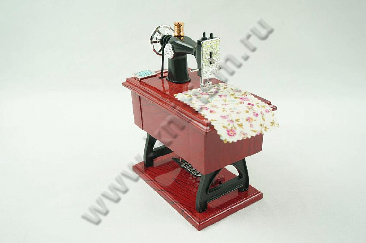 Шкатулка музыкальная большая