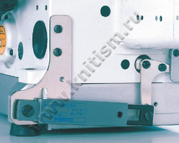 Устройство уплотнения строчки для плоскошовной машины MS