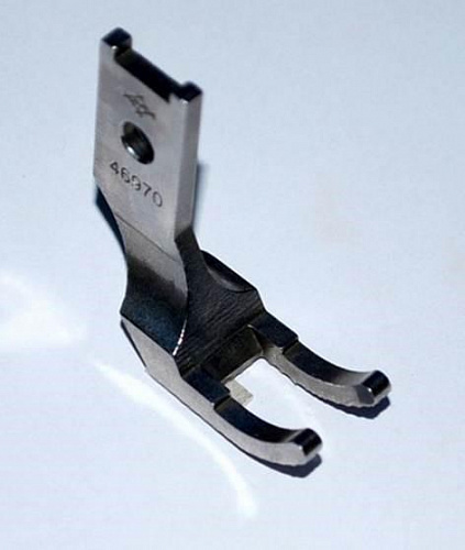 Лапка прижимная внешняя 91-046970-04