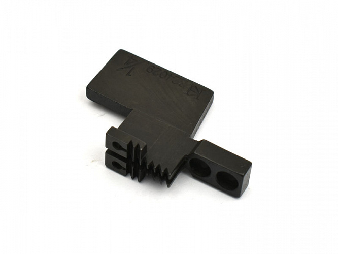 Зубчатая рейка для двухигольных машин