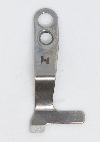 Нижний (неподвижный) нож обрезки ниток StrongH S02637-001