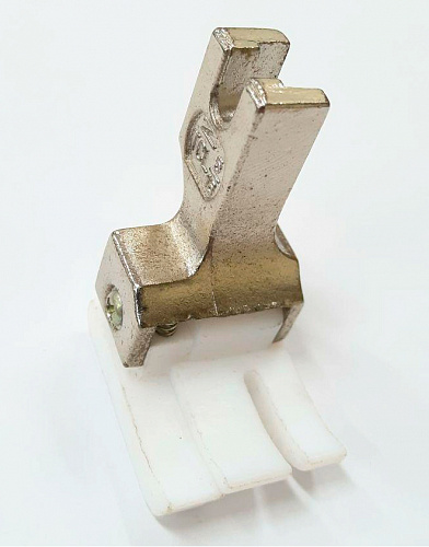 Тефлоновая лапка для отделочных строчек TCL