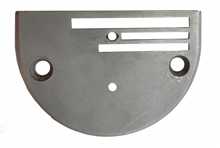 Игольная пластина, широкий левый ряд.