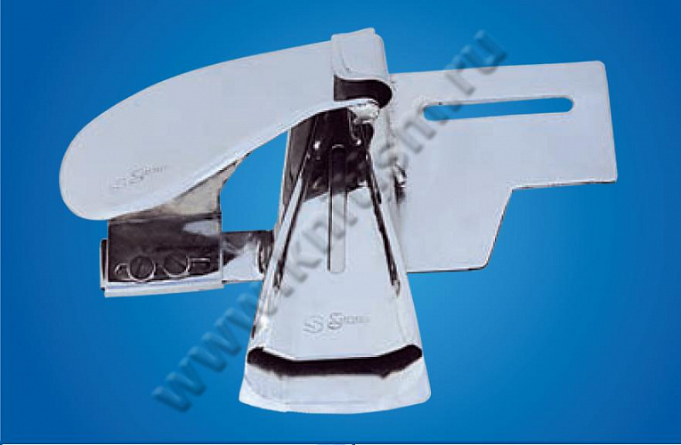 Приспособление для притачивания пояса по прямой на 4-х игольных поясных машинах и 2-х игольных машин челночного стежка P035 SURUCU