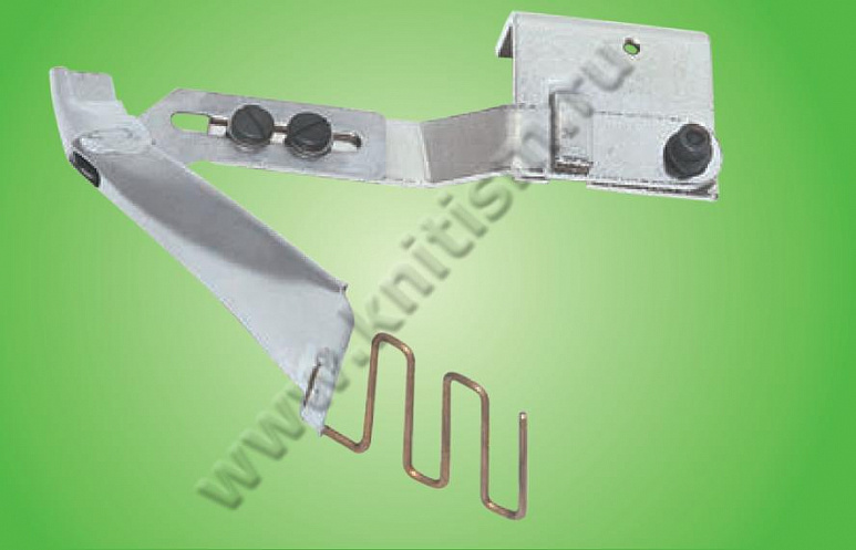 Приспособление для притачивания декоративной тесьмы с кантом на оверлоке E122 SURUCU