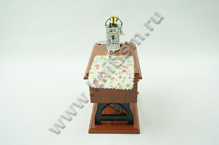 Шкатулка музыкальная малая