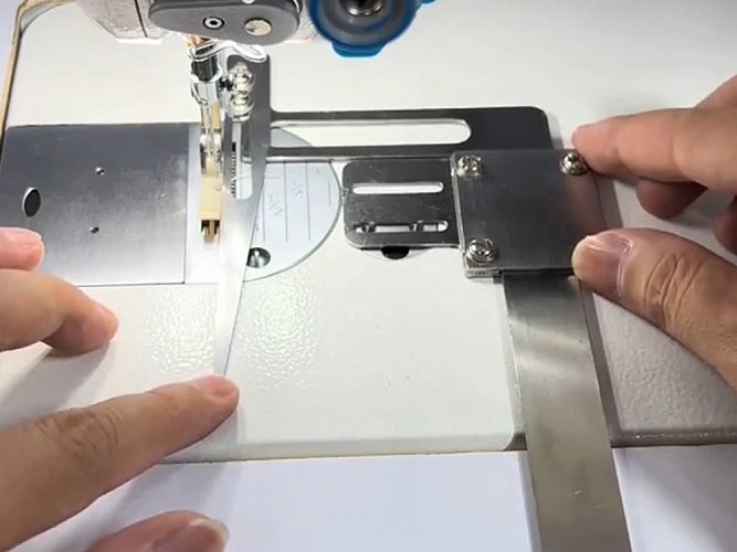 Приспособление для изготовления вытачек на швейных изделях Sewparts SP-D1