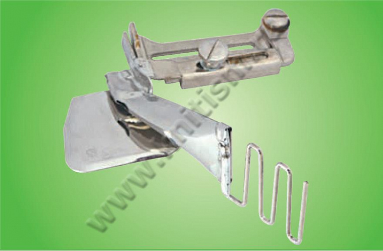 Приспособление для притачивания декоративной тесьмы на прямострочной машине E121A SURUCU