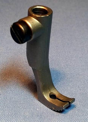 Лапка прижимная внутренняя 91-040474-93x4.0