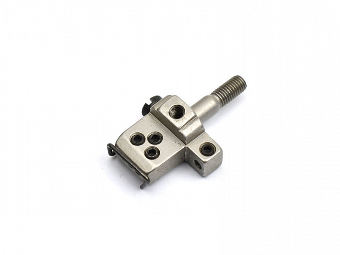 Иглодержатель на плоскошовную машину